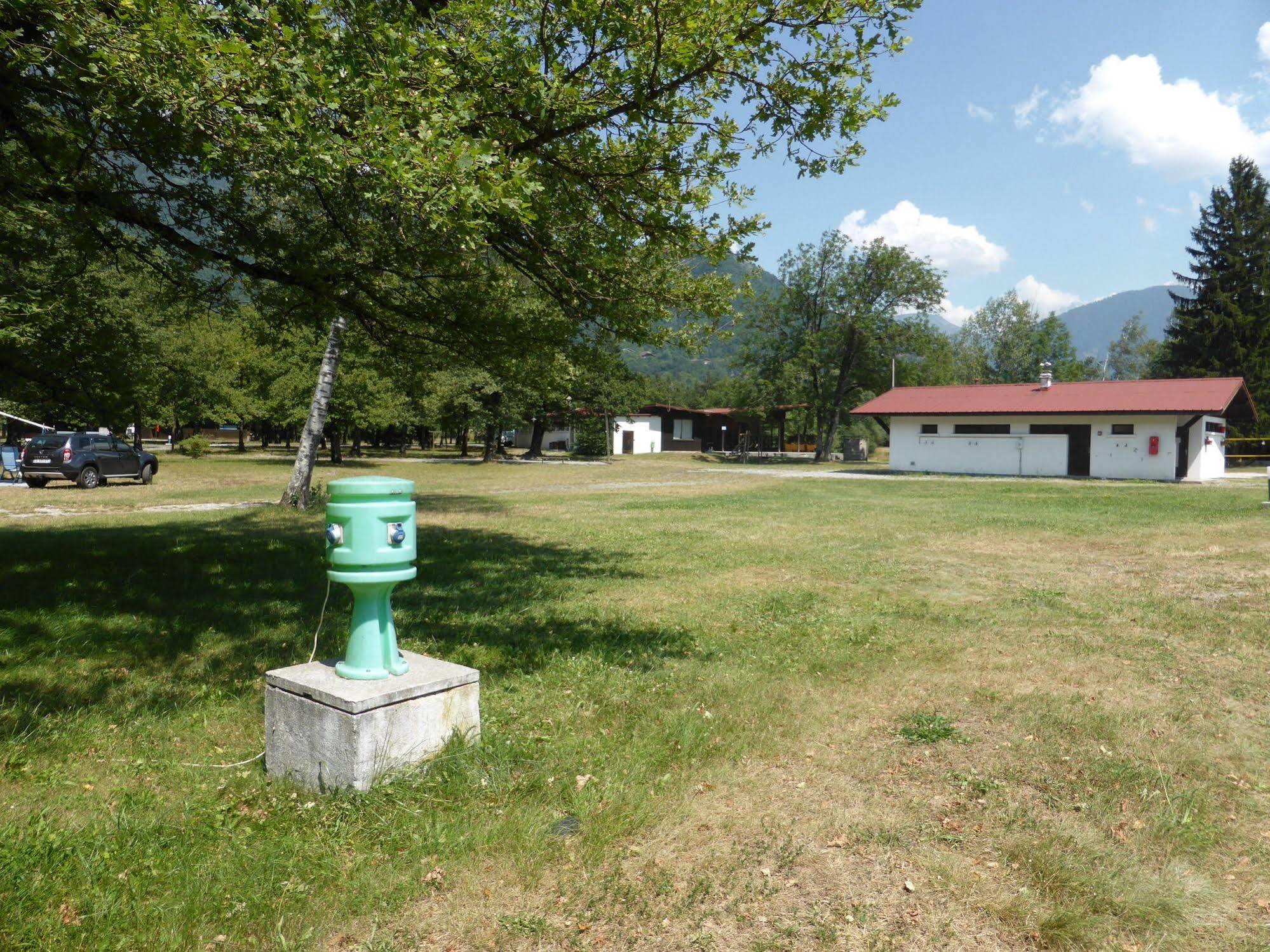 Camping L'Ecureuil - Mont-Blanc Village Domancy Zewnętrze zdjęcie