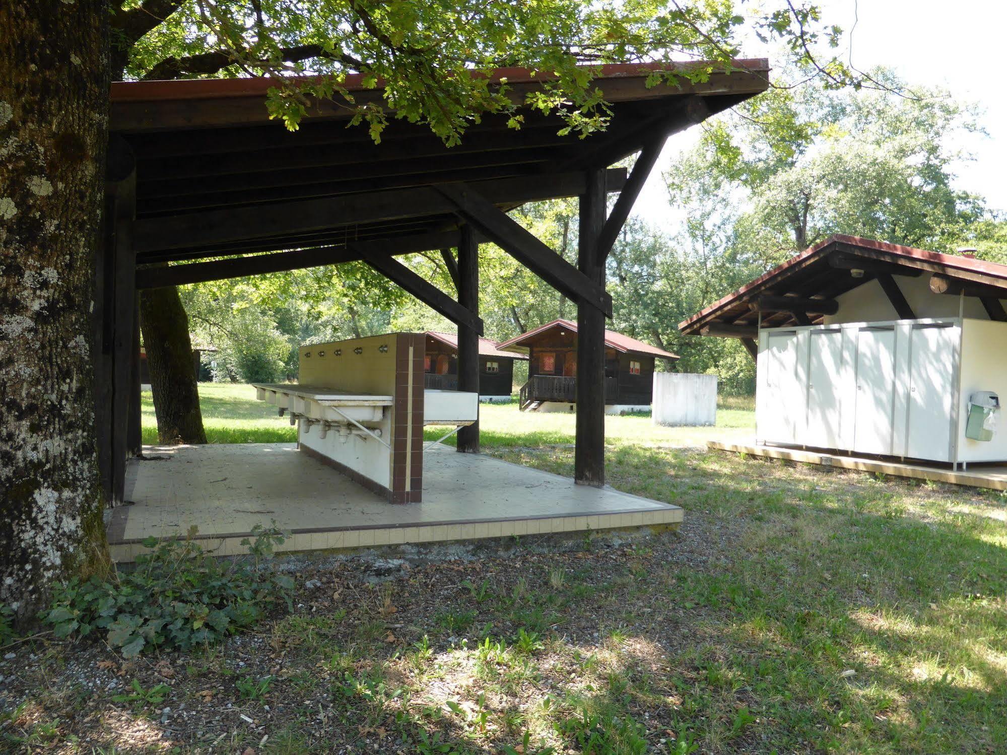 Camping L'Ecureuil - Mont-Blanc Village Domancy Zewnętrze zdjęcie