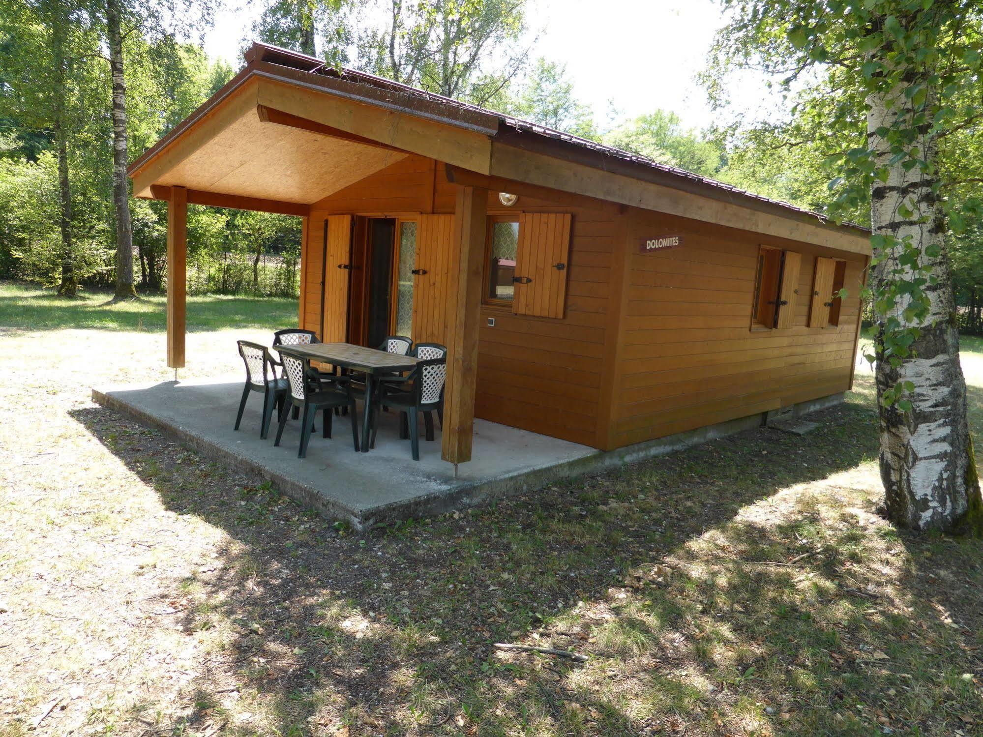 Camping L'Ecureuil - Mont-Blanc Village Domancy Zewnętrze zdjęcie