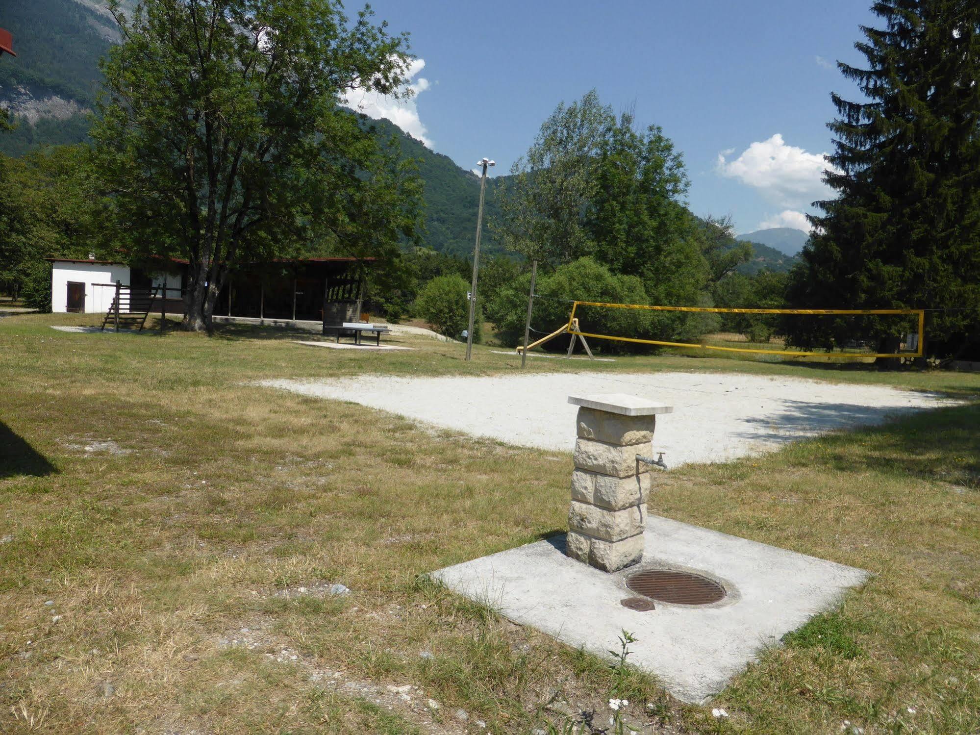 Camping L'Ecureuil - Mont-Blanc Village Domancy Zewnętrze zdjęcie