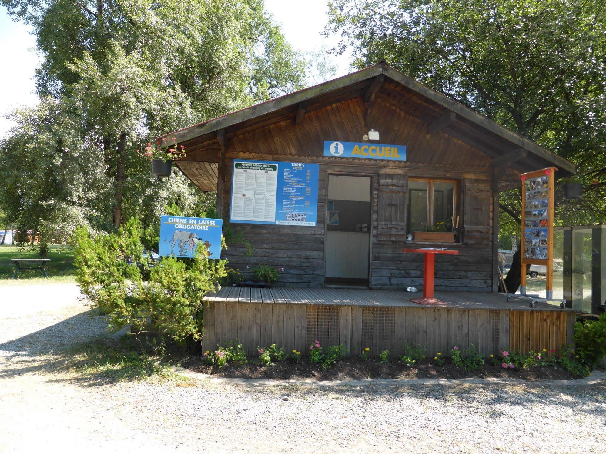 Camping L'Ecureuil - Mont-Blanc Village Domancy Zewnętrze zdjęcie